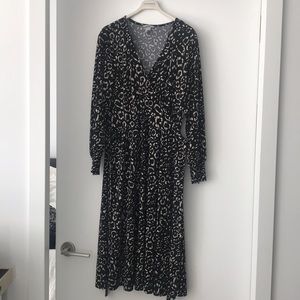 Print faux wrap dress